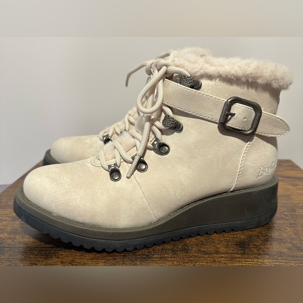 Blowfish Malibu Women’s Clove Sand Wedge Booties NWT Size 6.5